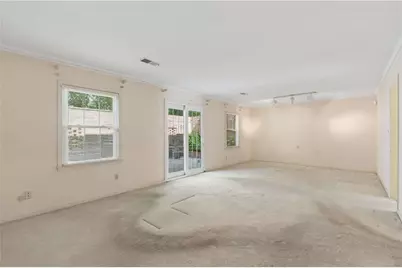 1634 Executive Park Lane NE, Atlanta, GA 30329 - Photo 11