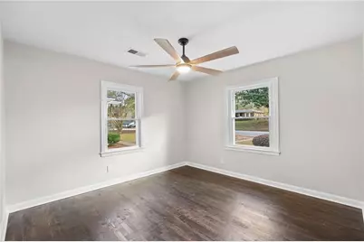 2533 Plantation Drive, East Point, GA 30344 - Photo 21