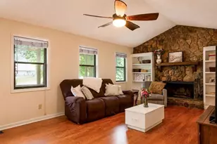 5328 Ferry Creek Ln, Acworth, GA 30102 - Photo 3