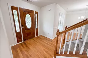 4129 Duncan Ives Dr, Buford, GA 30519 - Photo 5