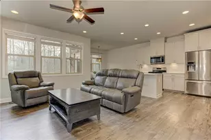 201 Jonquil Spring Rd, Woodstock, GA 30188 - Photo 11