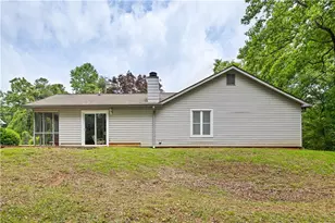 2252 Turtle Club Dr NE, Marietta, GA 30066 - Photo 33