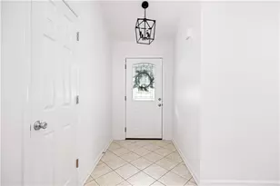 2252 Turtle Club Dr NE, Marietta, GA 30066 - Photo 5