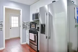 4926 Lake Park Ln, Acworth, GA 30101 - Photo 11