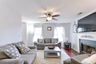 4926 Lake Park Ln, Acworth, GA 30101 - Photo 5