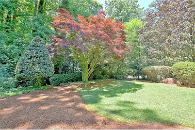 570 Crescent Road, Griffin, GA 30224 - Photo 11