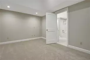 570 Crescent Rd, Griffin, GA 30224 - Photo 61