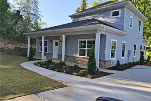 769 Carlton St SE, Gainesville, GA 30501 - Photo 1