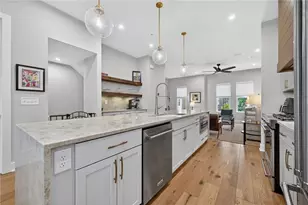 209 New St, Decatur, GA 30030 - Photo 11