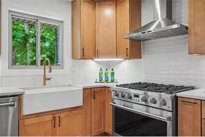2700 Hawaii Court, Decatur, GA 30033 - Photo 11