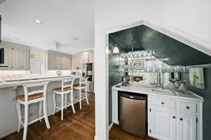 9100 Huntcliff Trce, Sandy Springs, GA 30350 - Photo 15