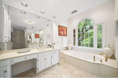 9100 Huntcliff Trace, Sandy Springs, GA 30350 - Photo 31