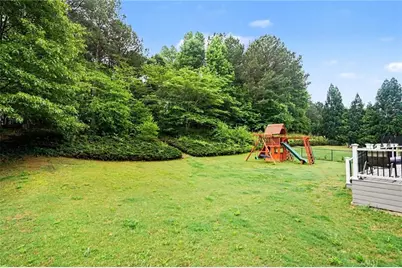 521 Richmond Place, Loganville, GA 30052 - Photo 31