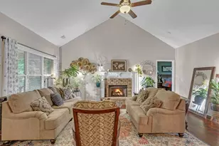172 Village Pass, Statham, GA 30666 - Photo 7