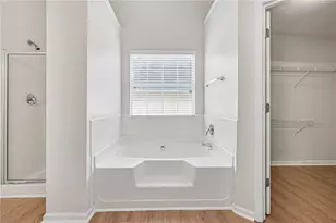 10732 James Dr, Jonesboro, GA 30238 - Photo 25