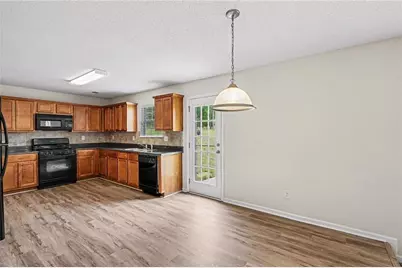 10732 James Drive, Jonesboro, GA 30238 - Photo 11
