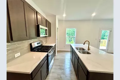 5364 Heron Bay Boulevard, Locust Grove, GA 30248 - Photo 5
