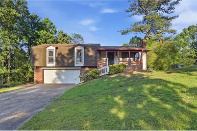 6742 Kellogg Drive, Acworth, GA 30102 - Photo 1