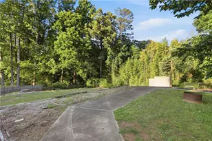 6742 Kellogg Dr, Acworth, GA 30102 - Photo 13