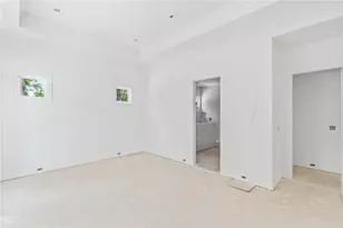 10910 Woodstock Rd, Roswell, GA 30075 - Photo 15
