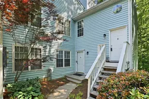 704 Glenleaf Dr, Peachtree Corners, GA 30092 - Photo 1