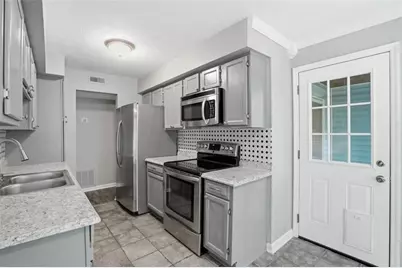 704 Glenleaf Drive, Peachtree Corners, GA 30092 - Photo 13