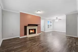 704 Glenleaf Dr, Peachtree Corners, GA 30092 - Photo 7