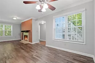 704 Glenleaf Dr, Peachtree Corners, GA 30092 - Photo 5