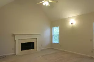4635 Villa Chase Dr NE, Marietta, GA 30068 - Photo 17
