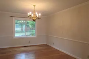 4635 Villa Chase Dr NE, Marietta, GA 30068 - Photo 9