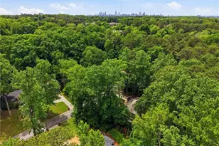 1850 Fern Creek Ln NE, Atlanta, GA 30329 - Photo 71