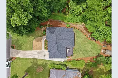 1850 Fern Creek Lane NE, Atlanta, GA 30329 - Photo 69