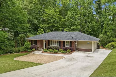 1850 Fern Creek Lane NE, Atlanta, GA 30329 - Photo 63