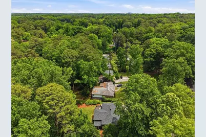 1850 Fern Creek Lane NE, Atlanta, GA 30329 - Photo 75