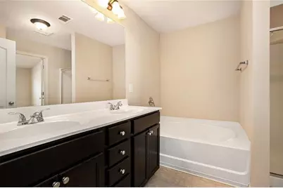 2426 Bellyard Drive, Buford, GA 30519 - Photo 19