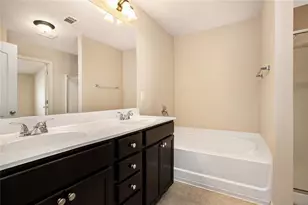 2426 Bellyard Dr, Buford, GA 30519 - Photo 19