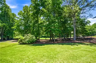8001 Allerton Ln, Cumming, GA 30041 - Photo 21