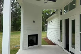 897 Bessie Ct, Loganville, GA 30052 - Photo 17