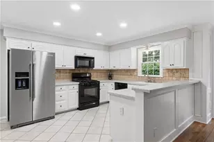 750 Bentwood Trce, Alpharetta, GA 30005 - Photo 15