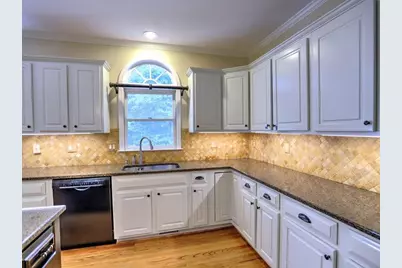 515 Mellbrook Lane, Johns Creek, GA 30005 - Photo 19