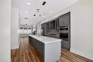 6584 Aria Village Dr, Atlanta, GA 30328 - Photo 19