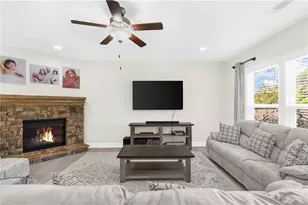 425 Spring View Dr, Woodstock, GA 30188 - Photo 13