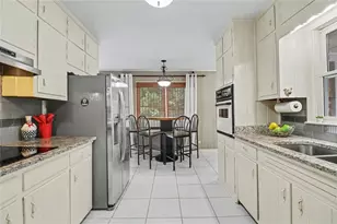 3122 Wanda Woods Dr, Atlanta, GA 30340 - Photo 9