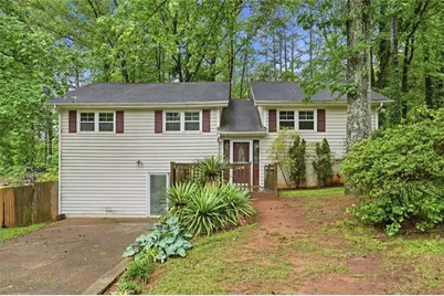 5382 Janet Lane, Austell, GA 30106 - Photo 1