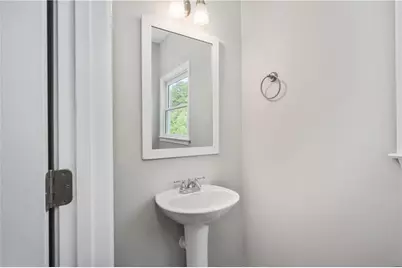2826 Laurel Ridge Circle, East Point, GA 30344 - Photo 13