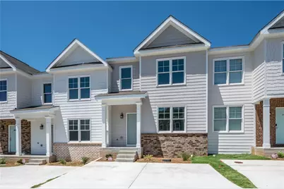 2826 Laurel Ridge Circle, East Point, GA 30344 - Photo 1