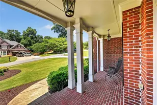 5390 Avonshire Ln, Cumming, GA 30040 - Photo 3
