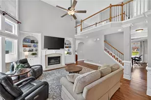 5390 Avonshire Ln, Cumming, GA 30040 - Photo 9