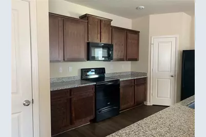 960 Walnut Creek Circle #1, Pendergrass, GA 30567 - Photo 3