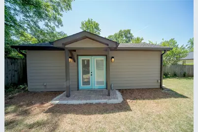 1930 S Columbia Place, Decatur, GA 30032 - Photo 5